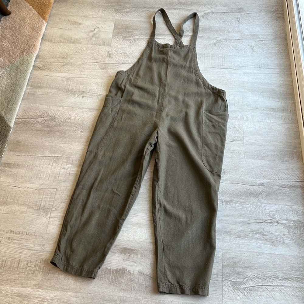 Green Baggy Overalls Linen Jumpsuit BDG Urban Outfitters